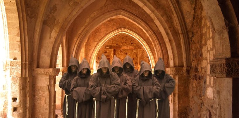 THE GREGORIAN VOICES