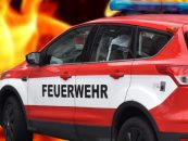 Zwei Pkw brennen in Halle-Neustadt komplett aus