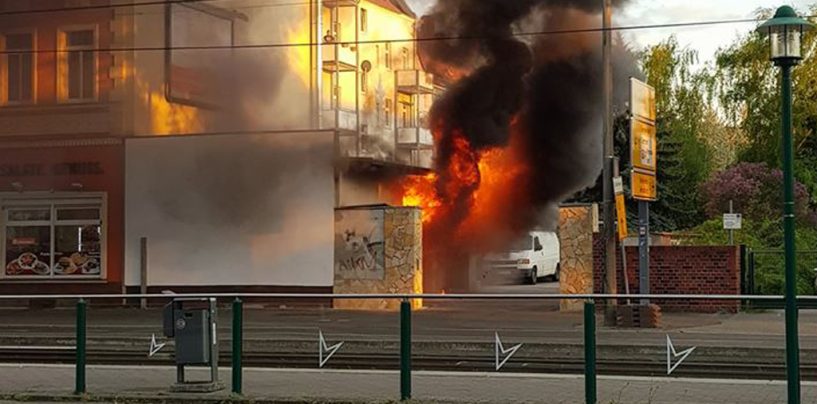 Brand eines Nebengebäudes in der Damaschkestraße