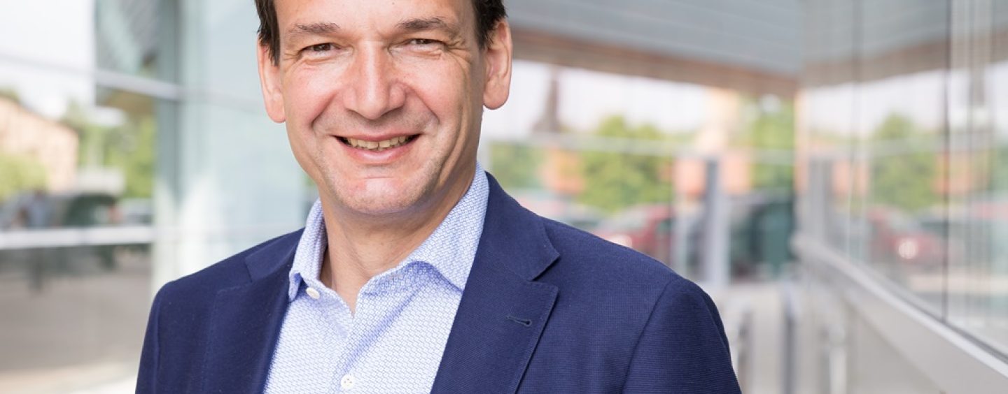 Andreas Silbersack gibt offiziell seine Kandidatur zur Wahl des Oberbürgermeisters in Halle (Saale) bekannt