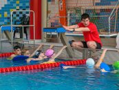 Wir bleiben auf (Schwimm)kurs – Hallesche Schwimmvereine helfen Kindern