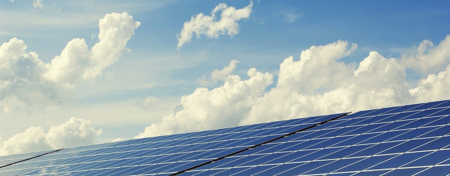 Öffnung des Denkmalschutzes für Photovoltaikanlagen auf Dächern