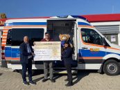 Eisladen „Stracciella“ spendet 2900 Euro für den ASB-Wünschewagen