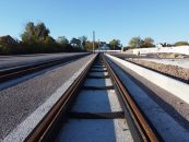 Arbeiten zur Wiederaufnahme des Straßenbahnbetriebs der Linie 1 im Böllberger Weg beginnen
