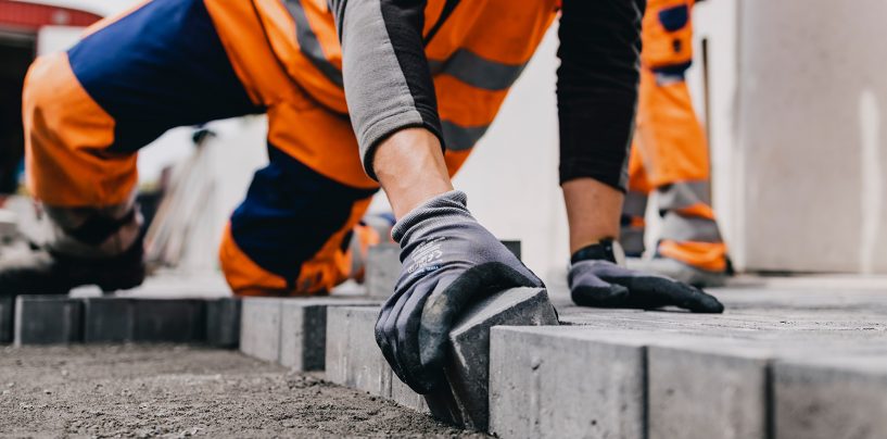 Bau in Halle baut „Krisen-Brücke“ für Bauarbeiter