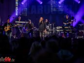 Rockmusik statt Gebet: Karussell rockt Merseburger Stadtkirche