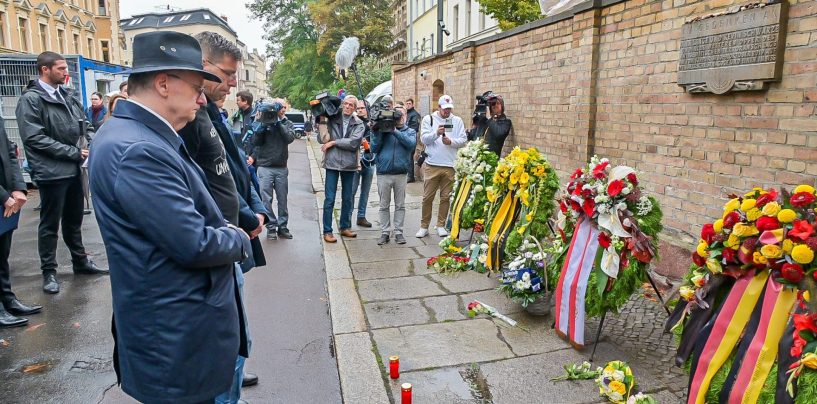 Gedenkveranstaltung zum vierten Jahrestag des Terroranschlags in Halle