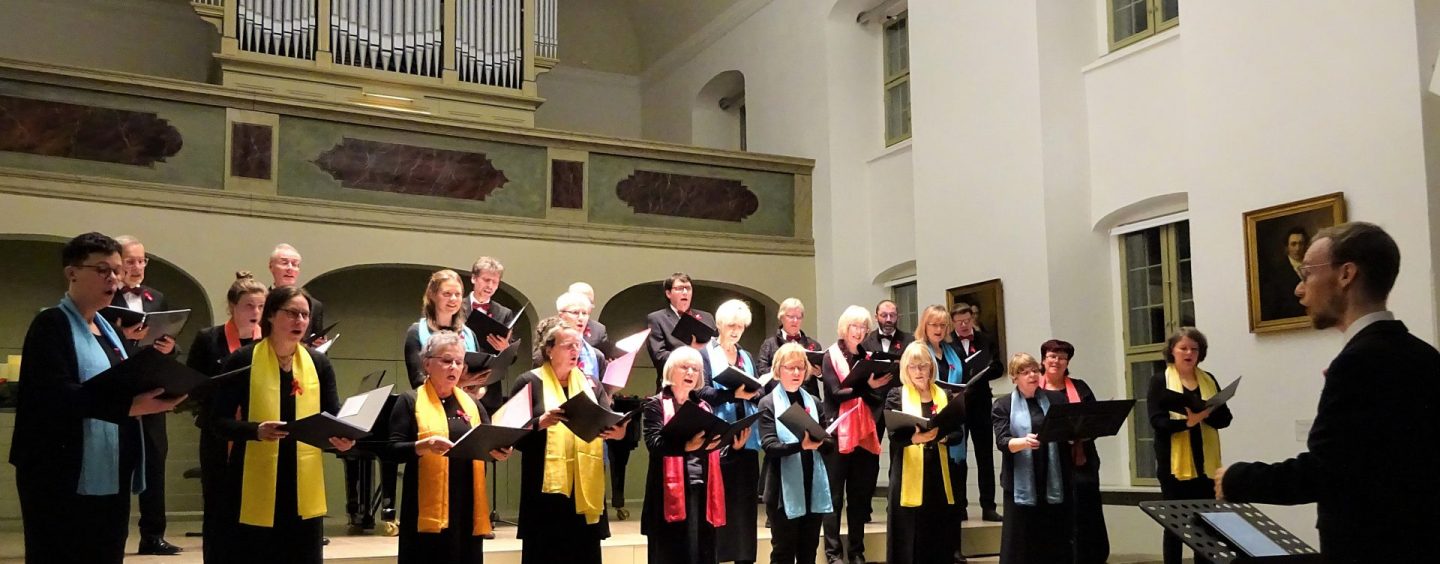Benefiz und Advent mit dem Kammerchor TonArt Halle