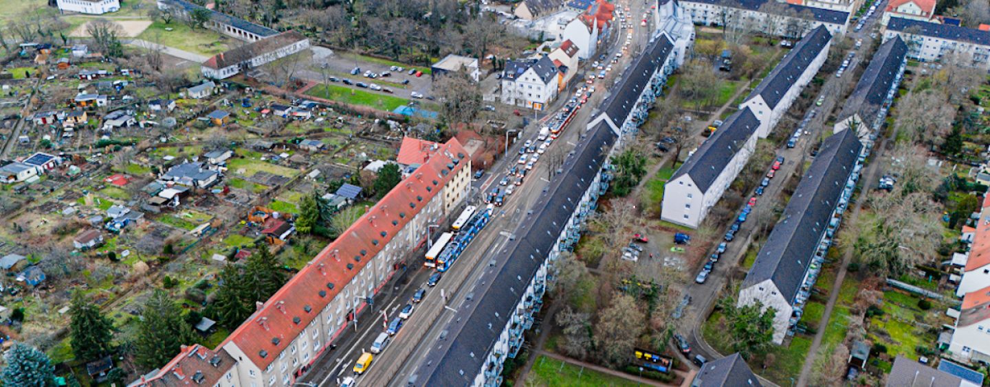 Straßensanierung der Trothaer Straße – HAVAG passt Straßenbahn- und Buslinien an
