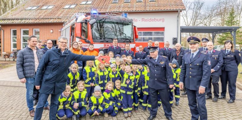 Neues Fahrzeug für Freiwillige Feuerwehr Reideburg