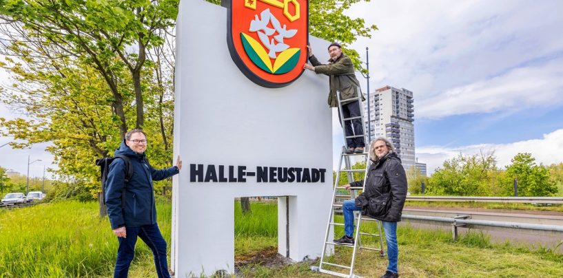 60 Jahre Neustadt – Wappen leuchtet wieder